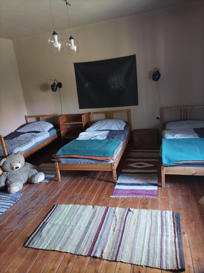 Bakancstanya Ketbodony Εξωτερικό φωτογραφία
