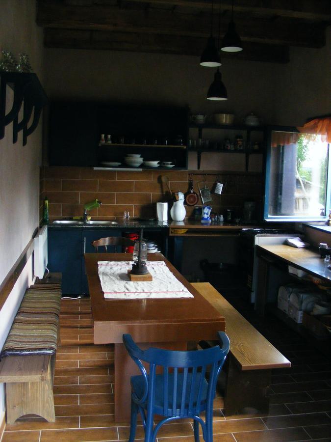 Bakancstanya Ketbodony Εξωτερικό φωτογραφία